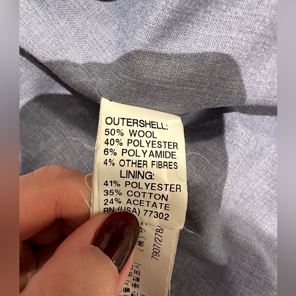 Zara Basic Women’s Plaid Blazer - Picture 4 of 6